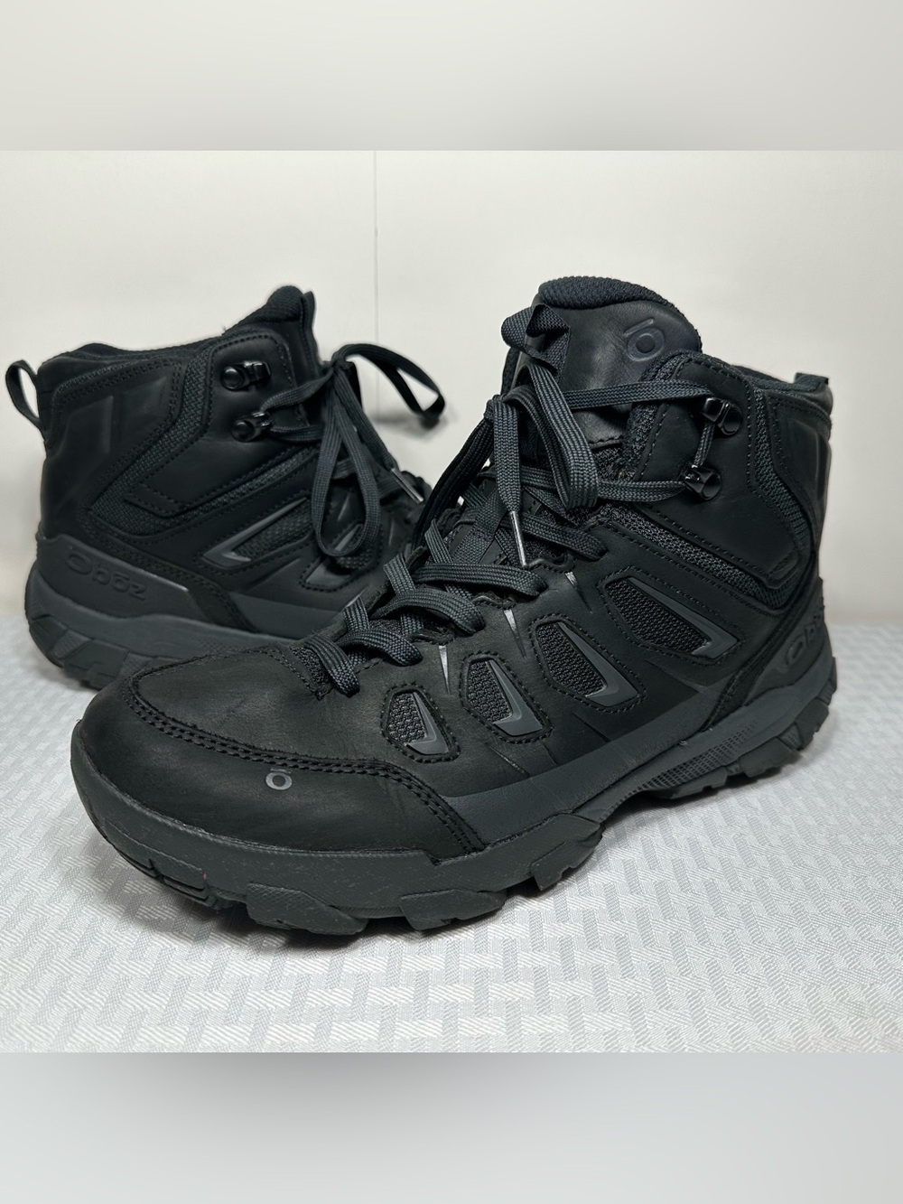 Oboz Sawtooth X Mid Black Nubuck Leather Hiking Boots Mens 10.5 Wide Trail Shoes